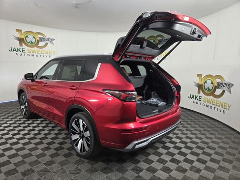 New 2025 Mitsubishi Outlander SEL image 30
