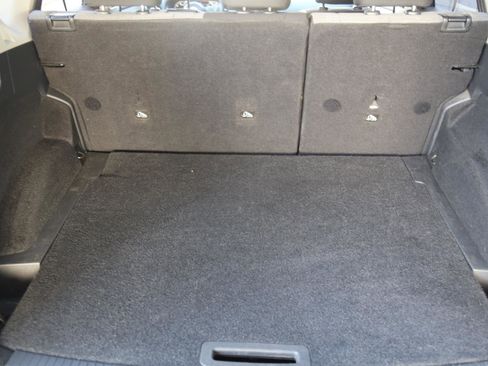 Used 2021 Nissan Rogue SV image 24