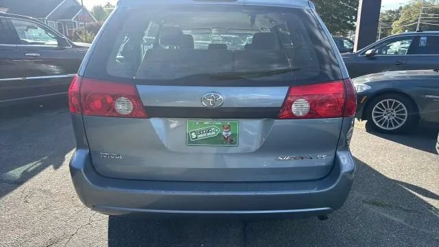 Used 2006 Toyota Sienna CE w/ CE Pkg 1 FWD image 5