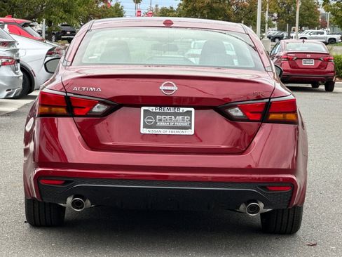 New 2025 Nissan Altima 2.5 SR w/ SR Premium Package image 5