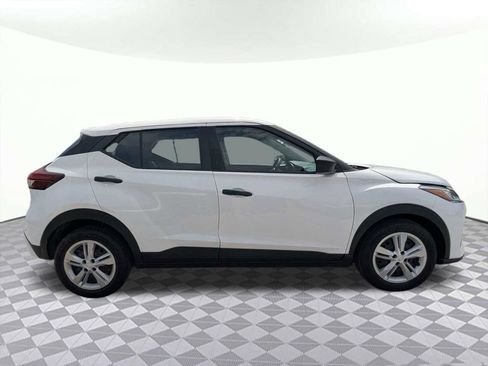 Used 2024 Nissan Kicks S FWD image 2