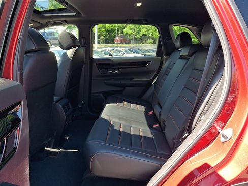 Used 2024 Honda CR-V Sport Touring image 10