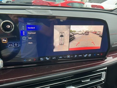 New 2026 Chevrolet Traverse RS w/ LPO, Floor Liner Package image 30