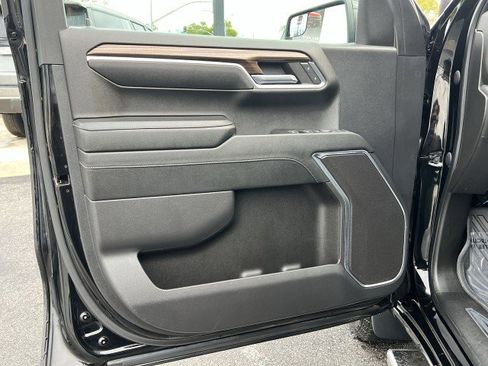 Used 2023 Chevrolet Silverado 1500 RST w/ Z71 Off-Road Package image 21