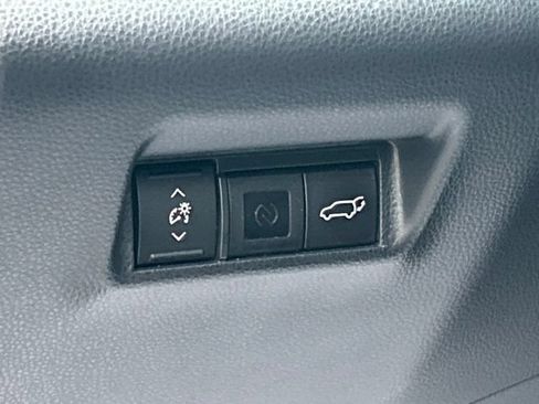 Used 2026 Toyota RAV4 XLE Premium w/ Weather Package AWD/4WD image 21
