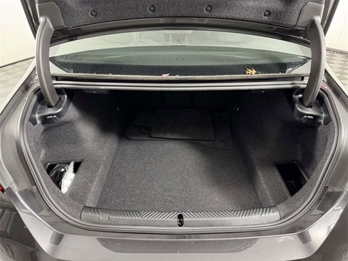 Used 2025 BMW 530i xDrive 530i xDrive w/ Premium Package image 14