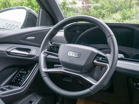 New 2027 Audi Q6 e-tron Premium Plus AWD/4WD image 14