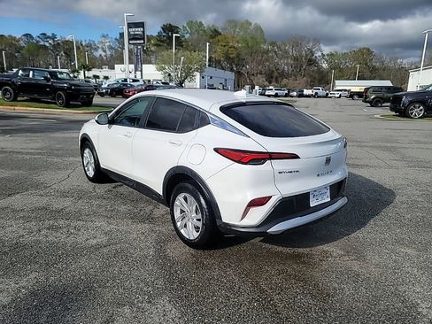 Certified 2024 Buick Envista Preferred w/ Convenience I Package image 5