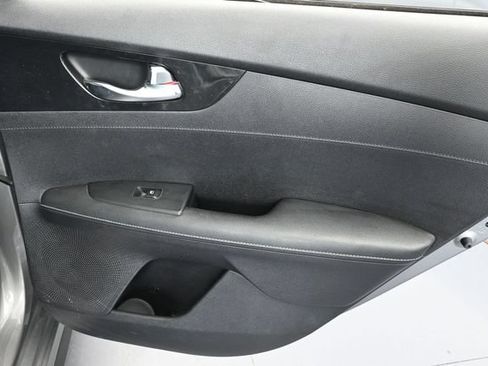 Used 2022 Kia Forte GT-Line FWD image 30