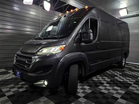 Used 2024 RAM ProMaster 2500 w/ Quick Order Package 22G SLT image 32