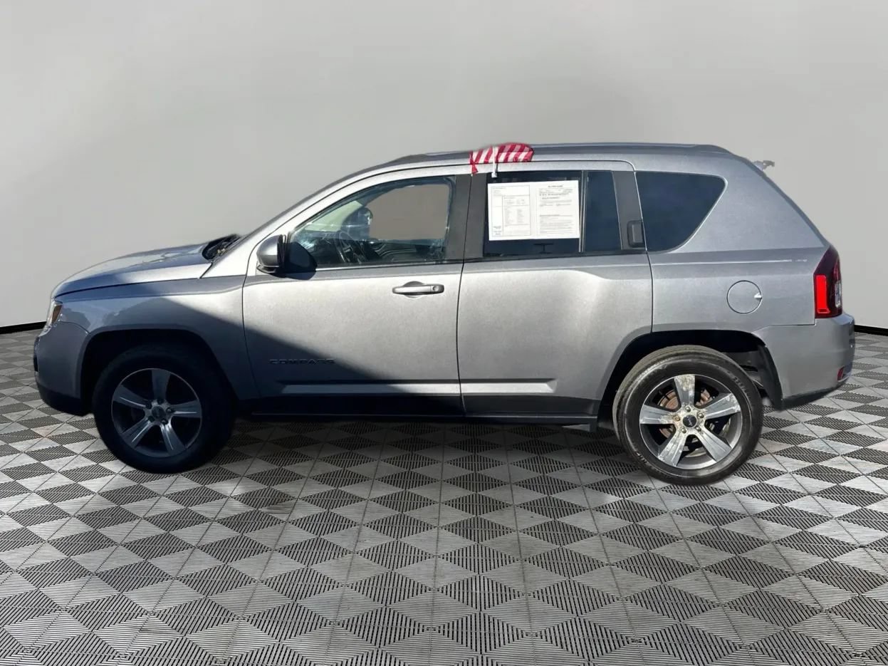 Used 2016 Jeep Compass High Altitude AWD/4WD image 8