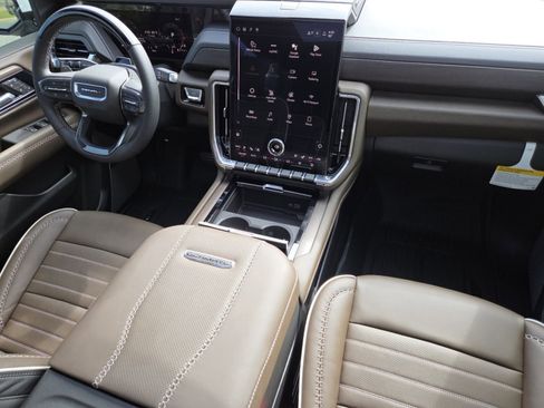 New 2026 GMC Yukon XL Denali Ultimate image 29