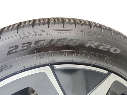 Used 2023 Volkswagen ID.4 Pro S image 39