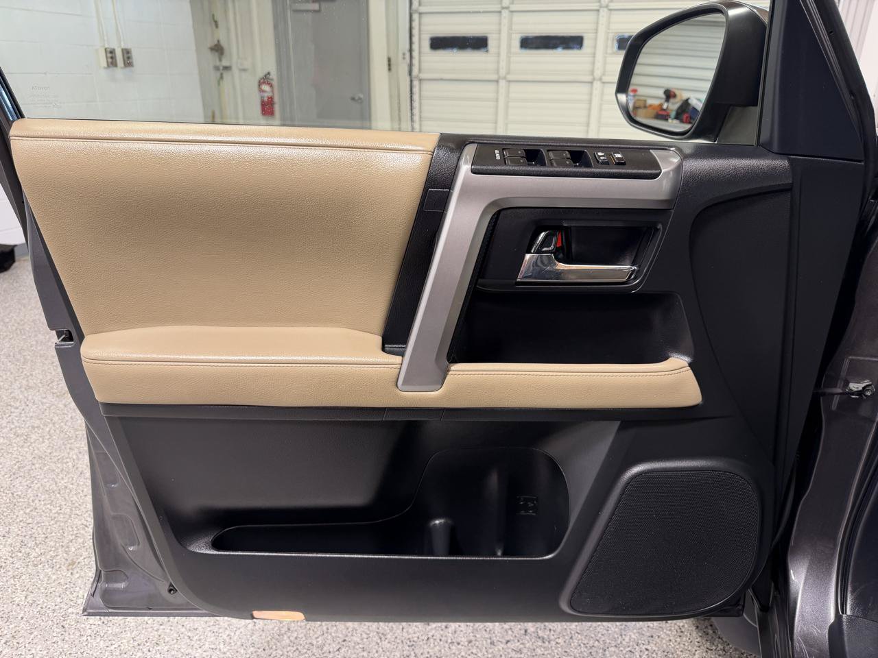 Used 2022 Toyota 4Runner SR5 RWD image 12