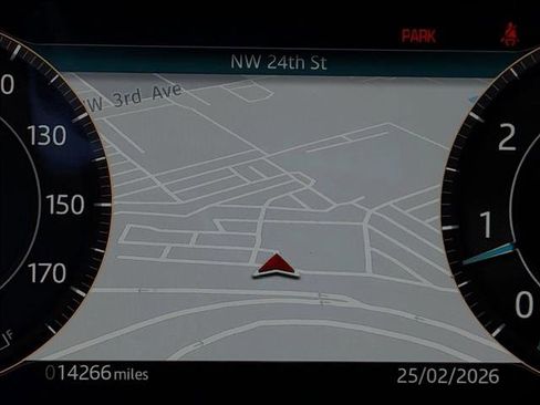 Certified 2025 Jaguar F-PACE R-Dynamic S image 7