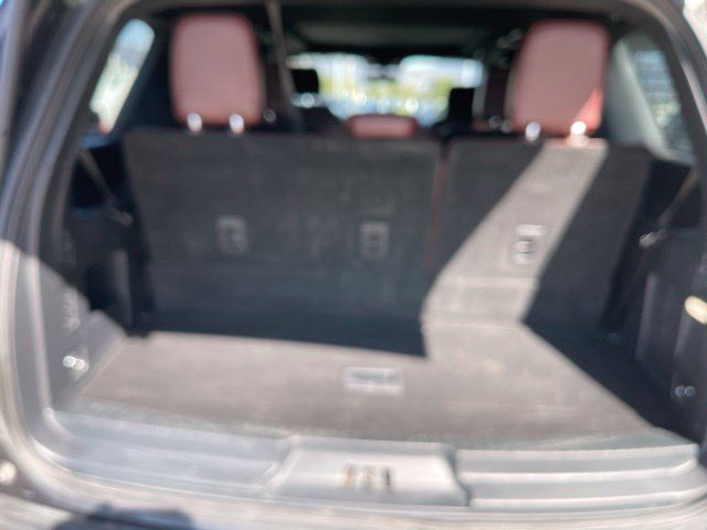 Used 2023 Ford Expedition Limited AWD/4WD image 16