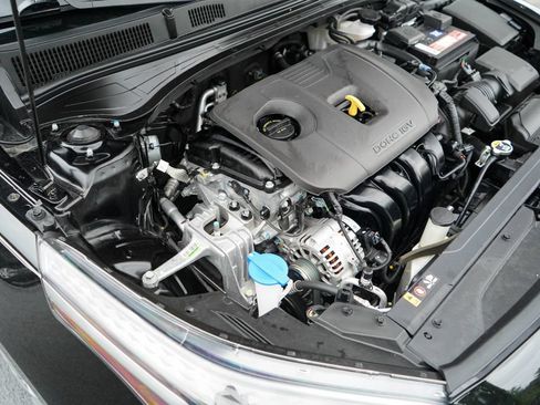 Used 2024 Kia Forte LX FWD image 33