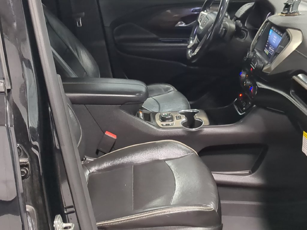 Used 2019 GMC Terrain Denali w/ Advanced Safety Package AWD/4WD image 20