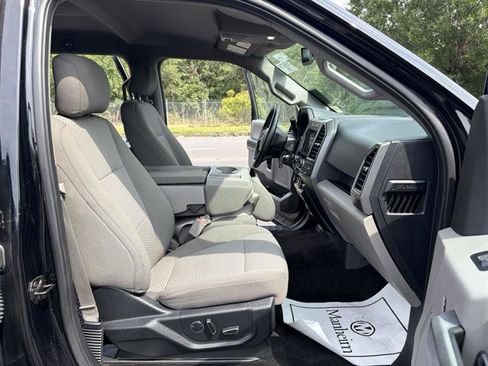 Used 2017 Ford F150 XLT w/ Equipment Group 302A Luxury AWD/4WD image 15