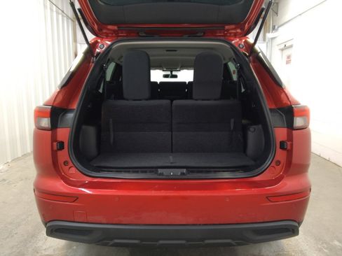 Used 2022 Mitsubishi Outlander ES FWD image 29
