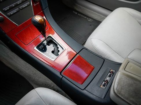 Used 2007 Lexus ES 350 w/ Premium Pkg image 30