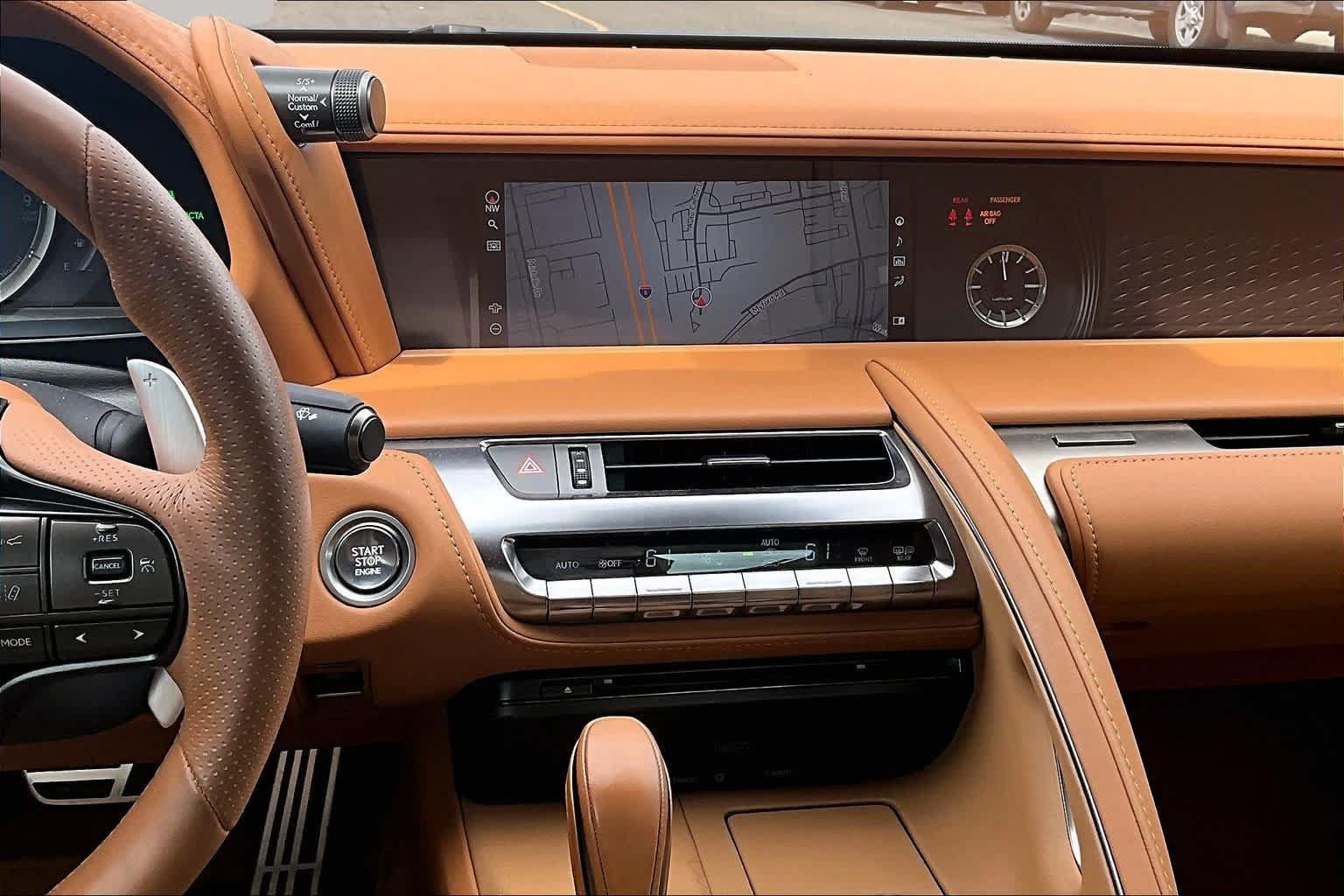 Used 2023 Lexus LC 500 Coupe w/ Touring Package RWD image 7