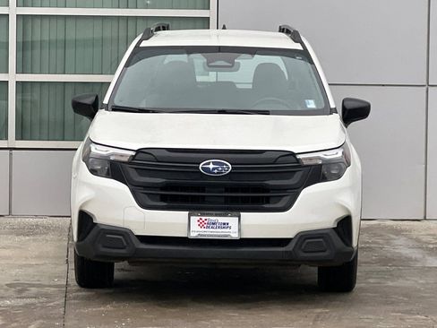 Used 2025 Subaru Forester image 6