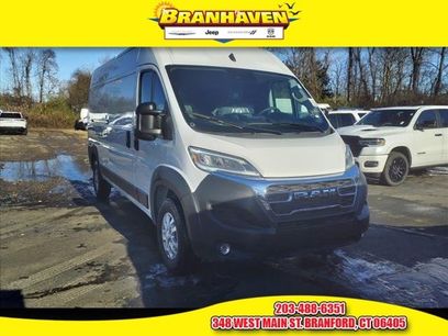 New 2024 RAM ProMaster 2500 w/ Quick Order Package 22G SLT