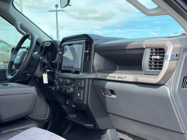 Used 2025 Ford F150 XL AWD/4WD image 25