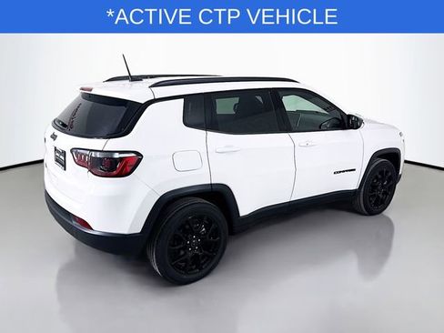 New 2026 Jeep Compass Latitude image 7