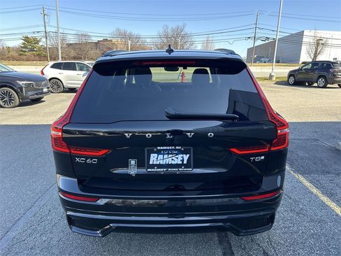 Certified 2025 Volvo XC60 T8 Plus w/ Climate Package image 16
