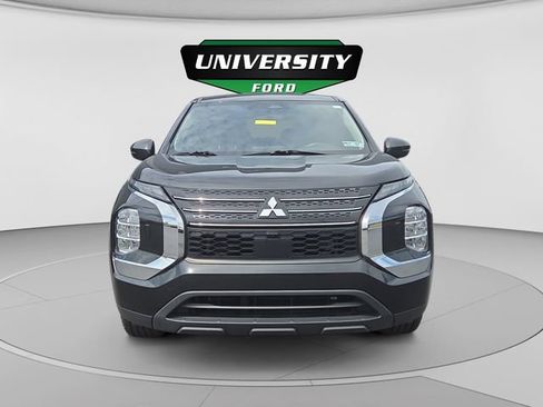 Used 2022 Mitsubishi Outlander ES AWD/4WD image 8