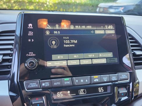 Certified 2024 Honda Odyssey Sport image 24