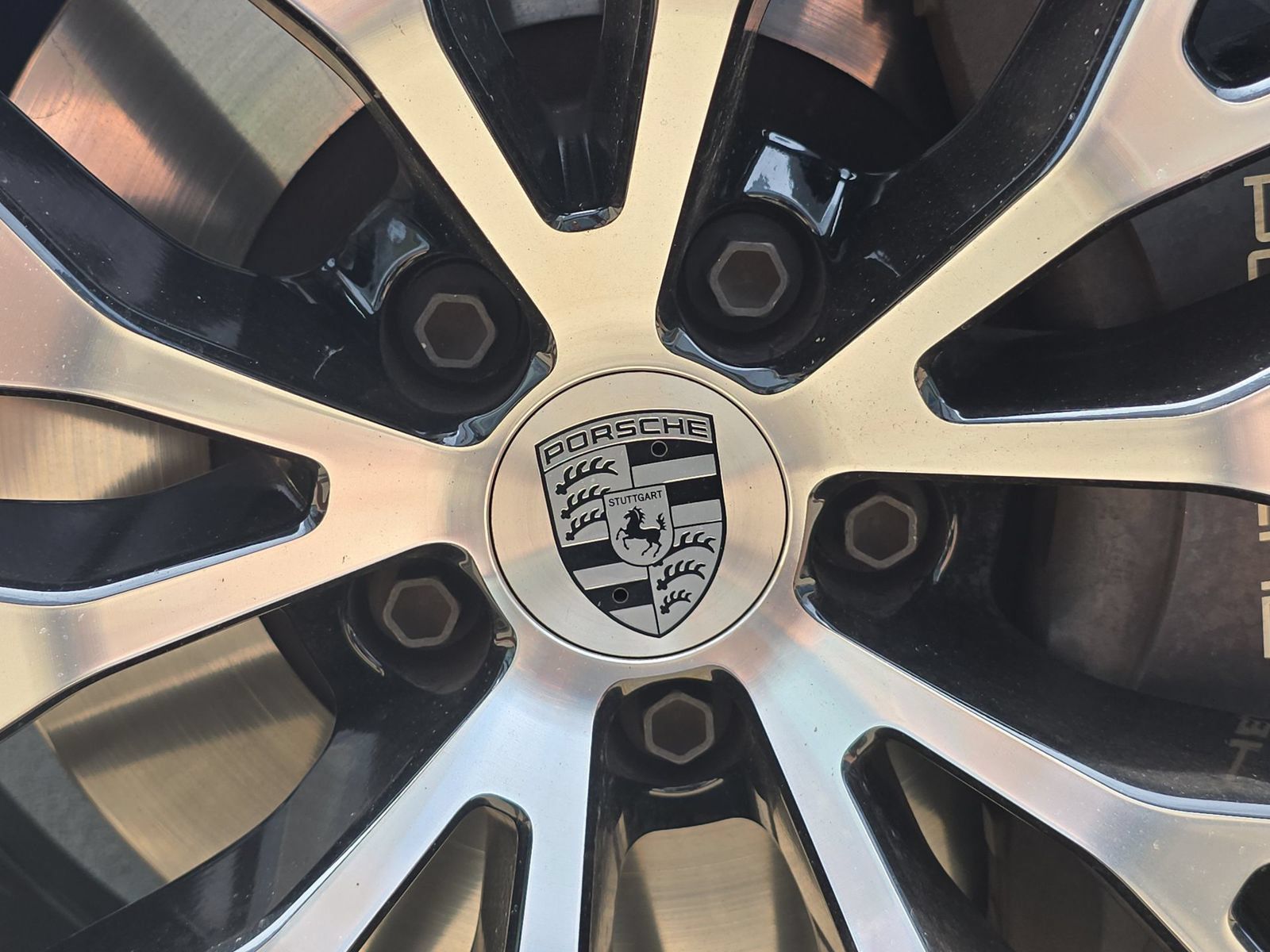 Certified 2026 Porsche Macan AWD/4WD image 12