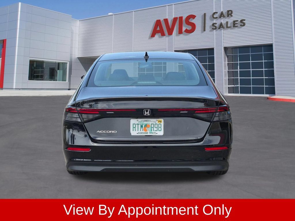 Used 2025 Honda Accord LX image 7
