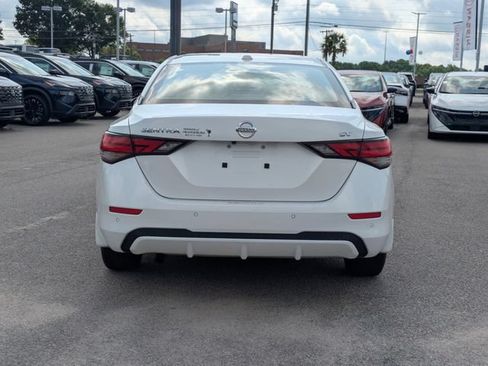 Used 2023 Nissan Sentra SV FWD image 4