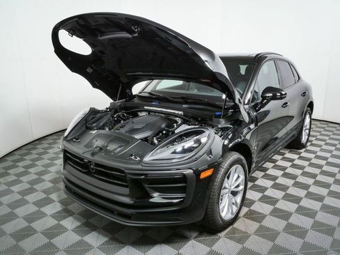 New 2026 Porsche Macan Turbo AWD/4WD image 35