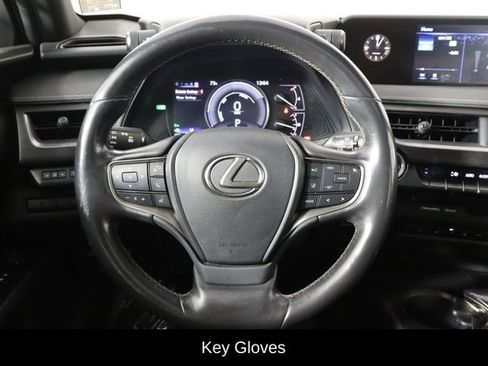 Used 2019 Lexus UX 250h w/ Premium Package AWD/4WD image 7