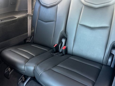 Certified 2025 Cadillac XT6 Premium Luxury image 17