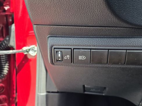 Used 2024 Toyota Corolla SE FWD image 22