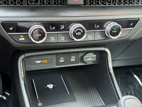 Used 2026 Honda CR-V EX image 19