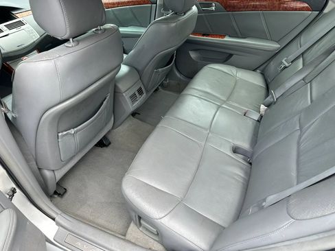 Used 2006 Toyota Avalon Limited image 19