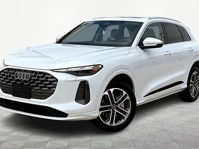 New 2025 Audi Q5 Premium