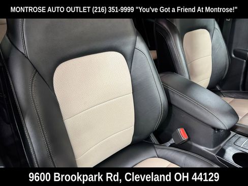 Used 2022 Ford Escape Titanium w/ Titanium Premium Package image 49