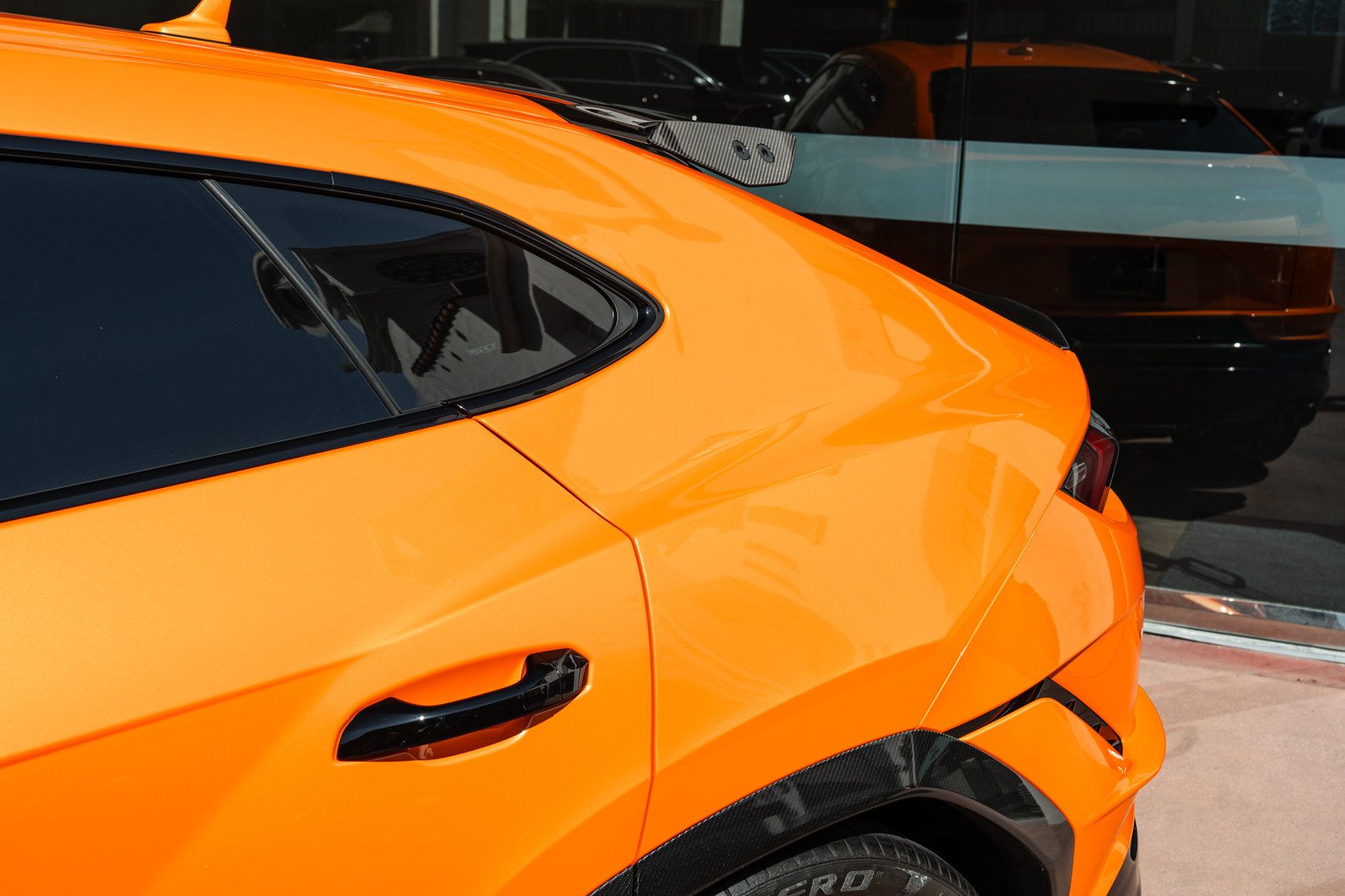 Used 2024 Lamborghini Urus Performante AWD/4WD image 19
