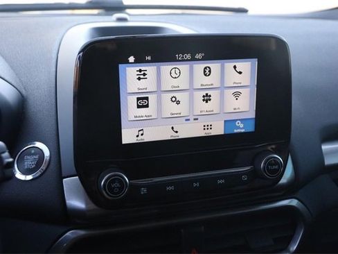 Used 2018 Ford EcoSport SE image 14