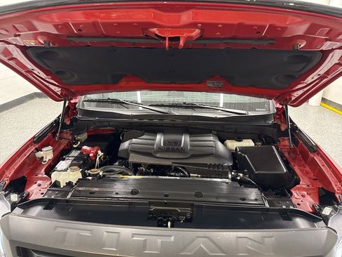 Used 2023 Nissan Titan PRO-4X w/ Pro-4x Convenience Package image 29