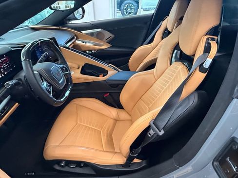 Used 2024 Chevrolet Corvette Z06 RWD image 10
