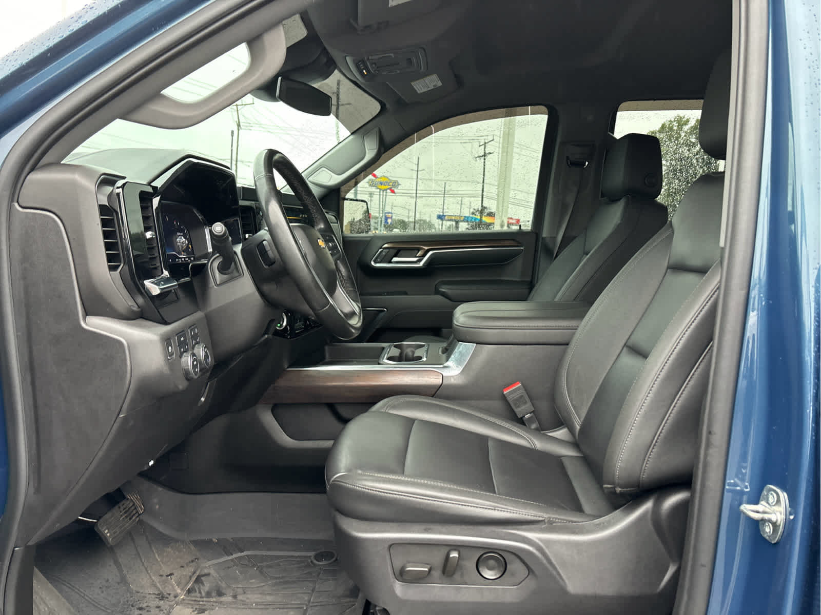 Certified 2024 Chevrolet Silverado 1500 LT w/ All Star Edition Plus AWD/4WD image 8