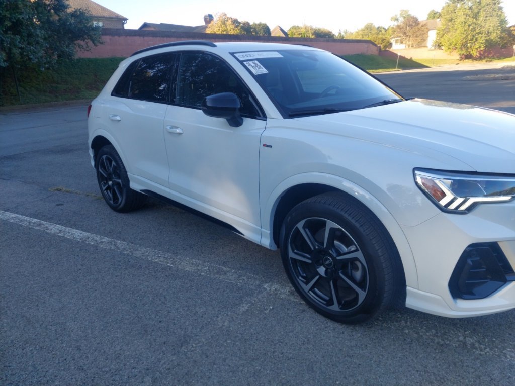 Used 2025 Audi Q3 2.0T Premium Plus w/ Premium Plus Package AWD/4WD image 7